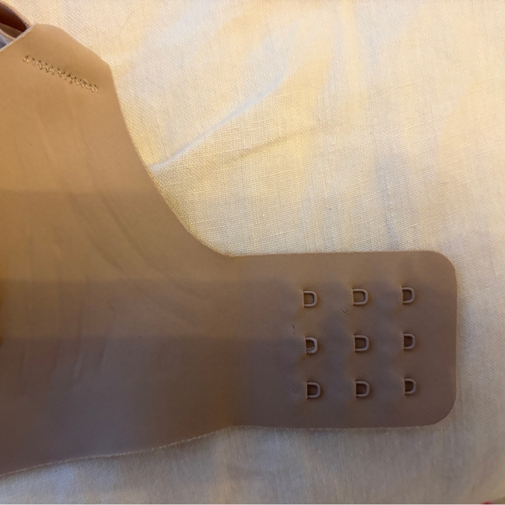 Eby Relief Bra in Nude - Picture 5 of 6